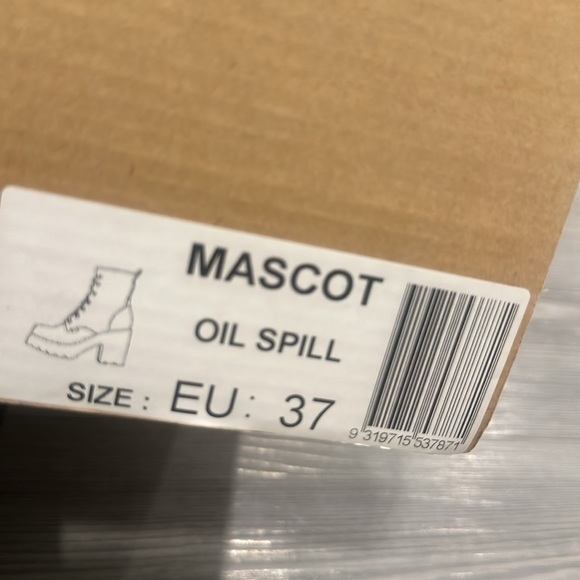 Brand new in box. ROC Boots Mascot Oil Spill - Picture 6 of 9